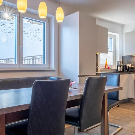 Sonne Apartment Bruck an der Grossglocknerstrasse