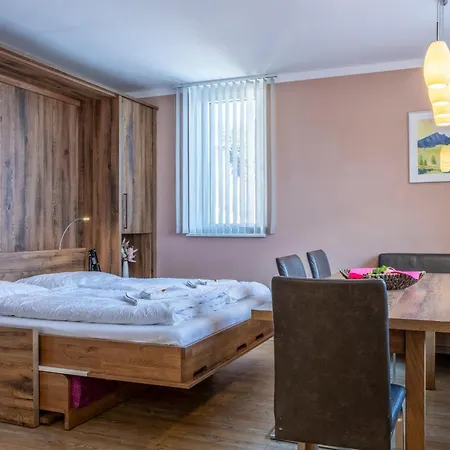Sonne Apartment Bruck an der Grossglocknerstrasse